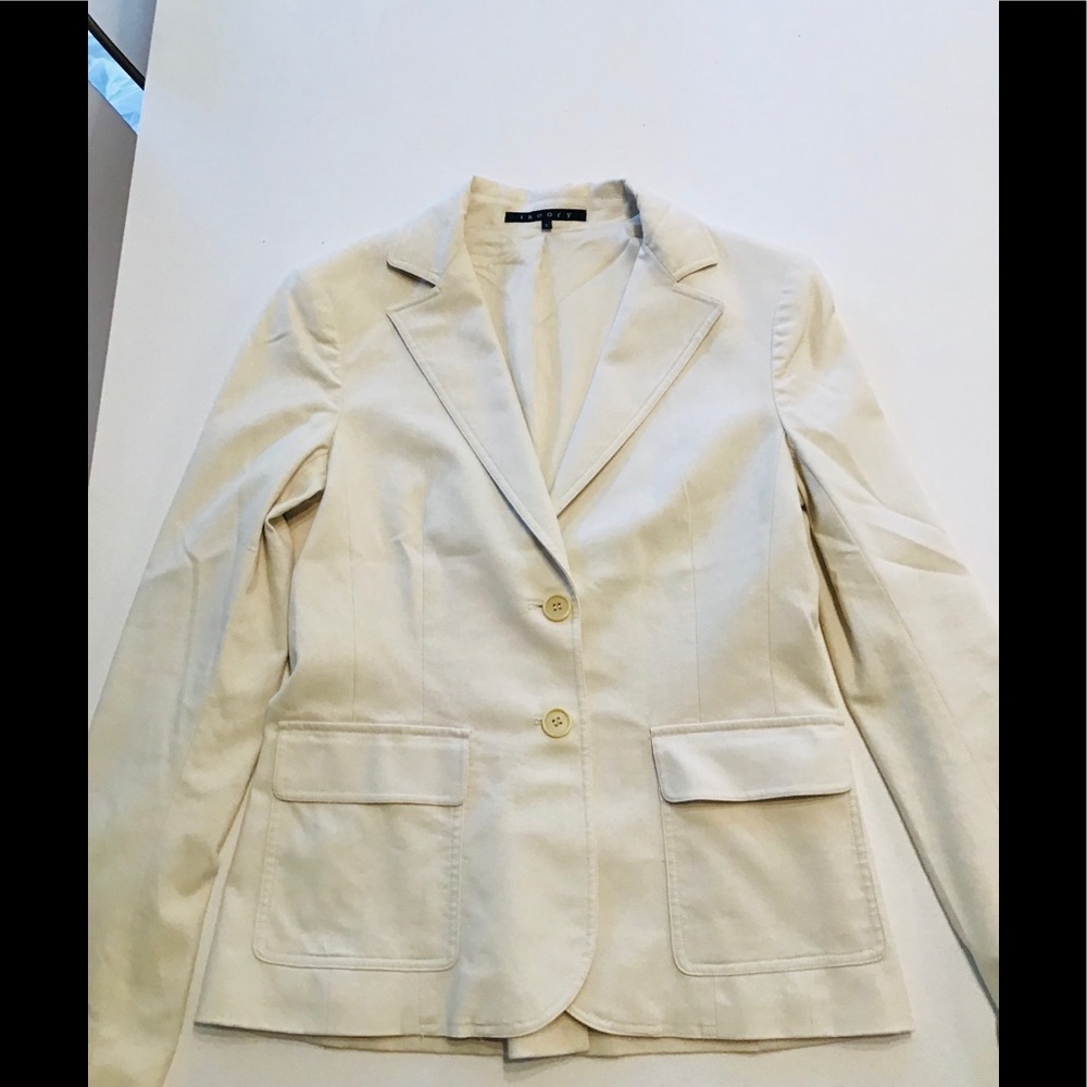 COPY - Theory cream woman’s coat blazer. Great co…